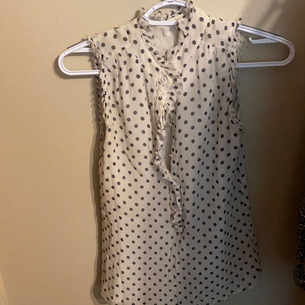 Polka dot sleeveless button up